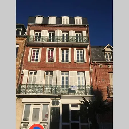 1er Centre Ville 150 M De La Mer *